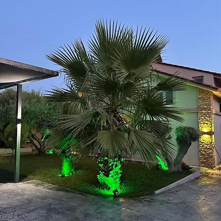 Anesi Beachfront Luxury *