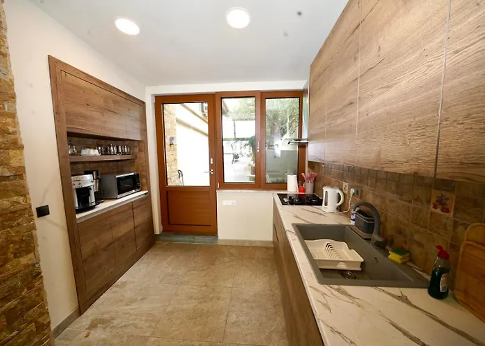 Anesi Beachfront Luxury Villa Nea Moudania