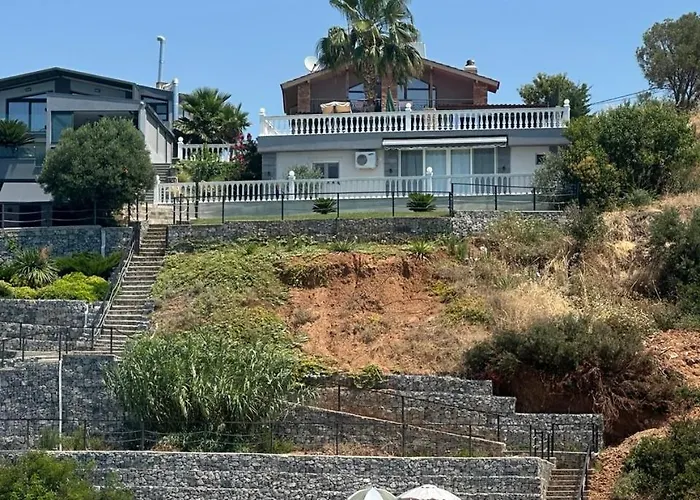 Anesi Beachfront Luxury Villa