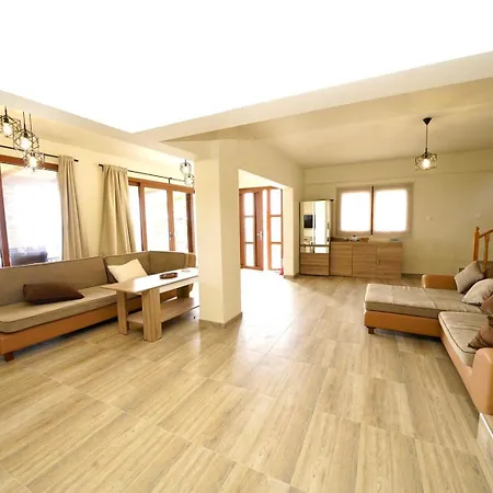 Anesi Beachfront Luxury Villa *