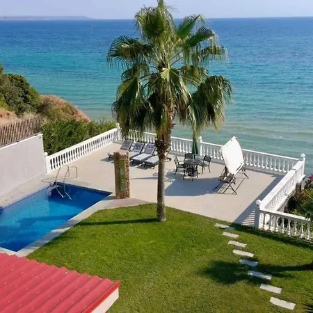 Villa Anesi Beachfront Luxury