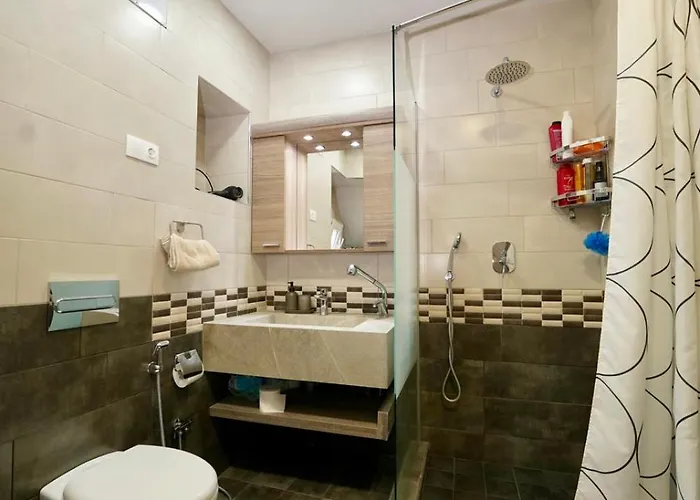 Anesi Beachfront Luxury Willa *