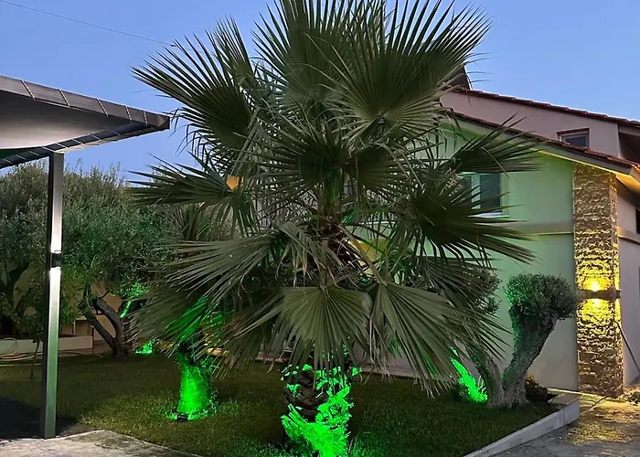 Anesi Beachfront Luxury *