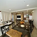 Anesi Beachfront Luxury Nea Moudania